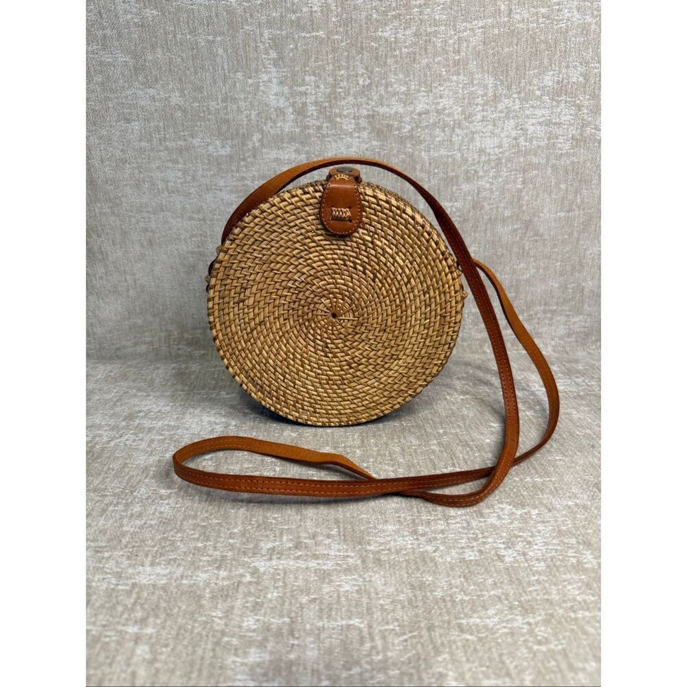 Women's Handwoven Floral Lined Round Rattan Purse Crossbody Bag Tan One Size